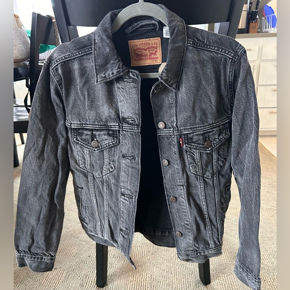 Levi’s Ex-boyfriend Trucker Jacket- women’s jacket